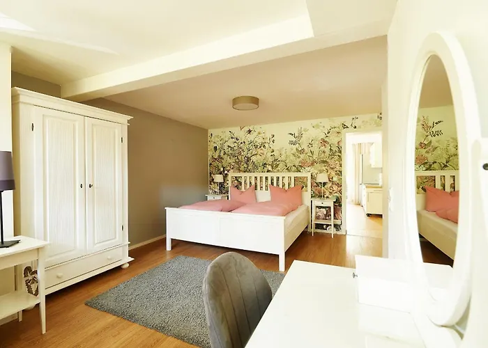 Kleine 2-raum-wohnung Laika Apartamento *